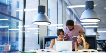 Flexible Arbeitsumgebungen und modulare Bürolösungen als Antwort auf volatile Marktbedingungen