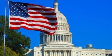 Blerina Uruci, US-Chefvolkswirtin bei T. Rowe Price, analysiert, wie sich das US-Steuergesetz auf die Wirtschaft und die Anleihemärkte auswirken könnte: