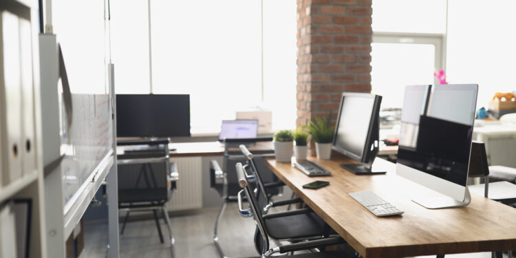 Gesunde Arbeitswelten: Wie ergonomische Büroausstattung Produktivität und Wettbewerbsfähigkeit steigert