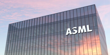 ASML KI-Boom treibt Rekordjahr – doch geopolitische Risiken aus China belasten den Ausblick