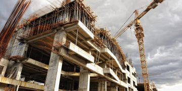 Innovationen im Gewerbebau: Ein Blick auf moderne Gebäude und Fassadensysteme