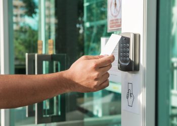 Mechanisch, elektronisch oder mobil: Welches Zutrittssystem passt zu welchem Unternehmen?